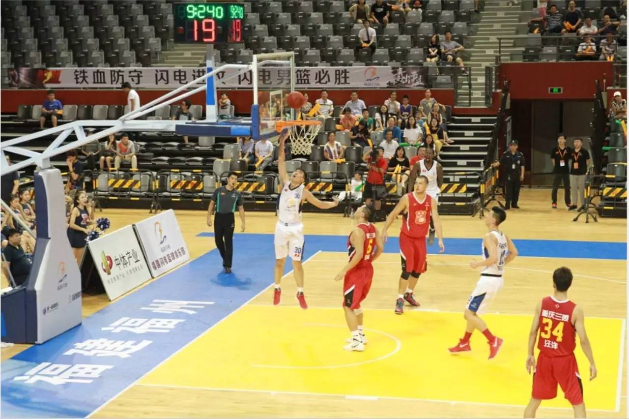 前弗鲁米嫩塞主帅：弟媳能帮助米兰，他配得上参加明年世界杯（前弗鲁米嫩塞主帅：蒂亚戈·席尔瓦将助力米兰，配得上出战明年世界杯）