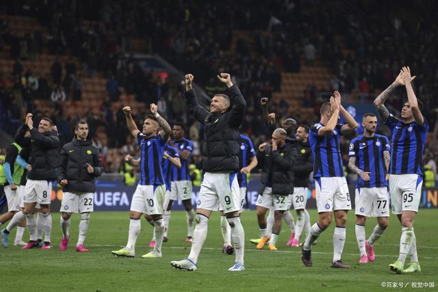 阿斯：塞尔塔愿与马科斯-阿隆索续约，球员尚未做出最终决定（阿斯报道：塞尔塔愿续约马科斯·阿隆索，但球员去留尚未定论）