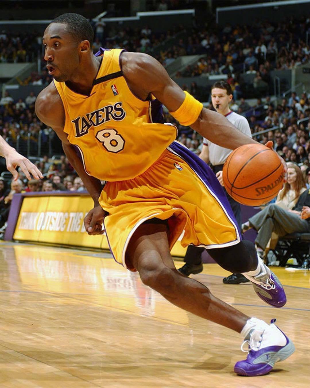 德天空：费内巴切想在冬窗引进莱万，但被莱万拒绝了（德天空：费内巴切冬窗求购莱万遭拒）