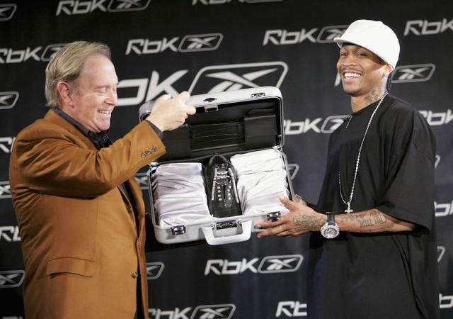 日职联半场：两队屡失良机，柏太阳神0-0名古屋鲸鱼（日职联半场：良机频失，柏太阳神暂0-0名古屋鲸鱼）