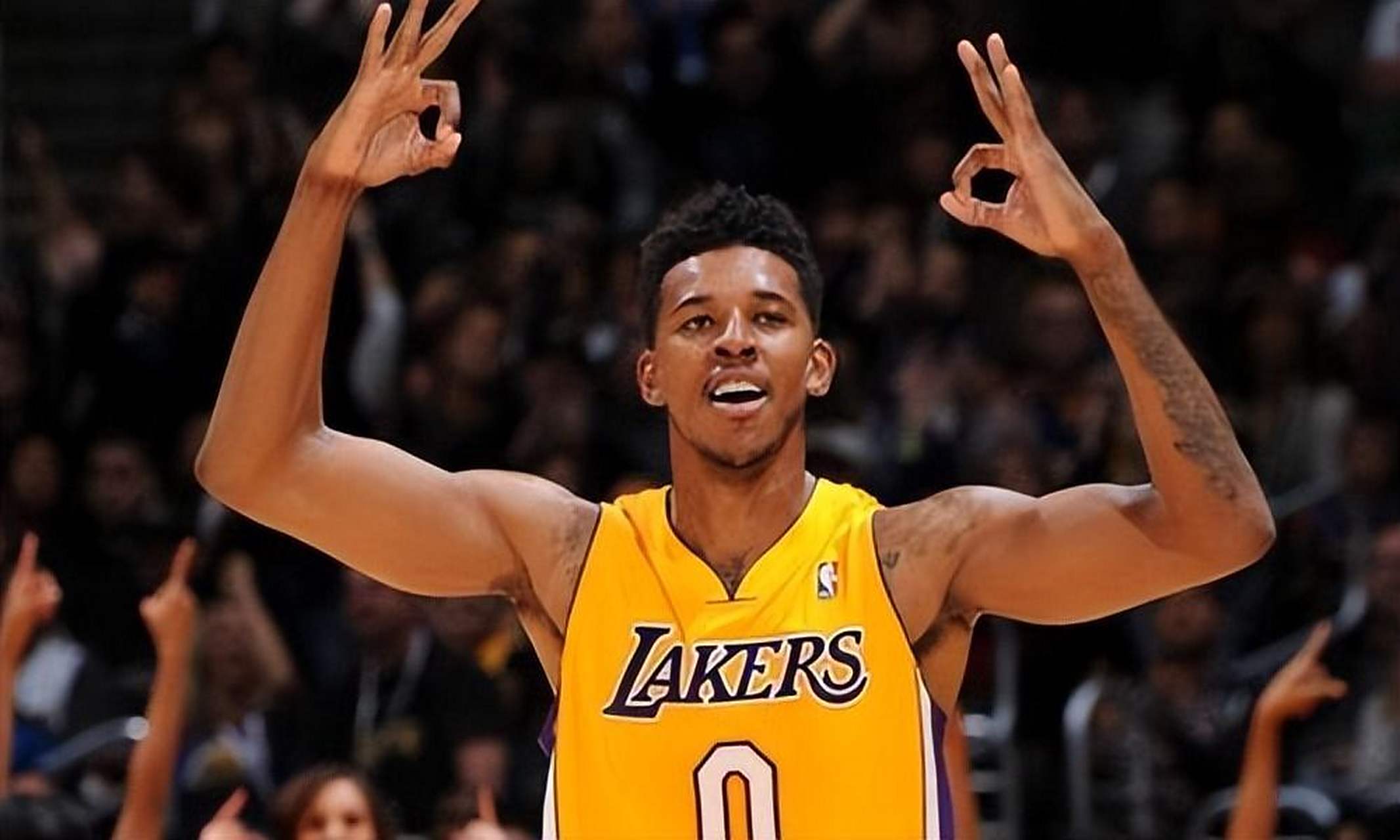 特瓦斯：如果维尼修斯没那么出色，他就不会遭受如此多的攻击（特瓦斯：维尼修斯越出色，遭受的攻击就越多）