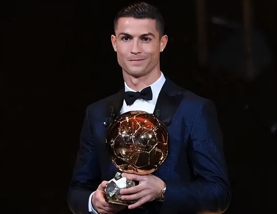 曝皇马已解雇阿隆索！踢曼城后正式官宣 42岁青训传奇任临时教练（传皇马解雇阿隆索：战曼城后将官宣，42岁青训名宿出任临时主帅）