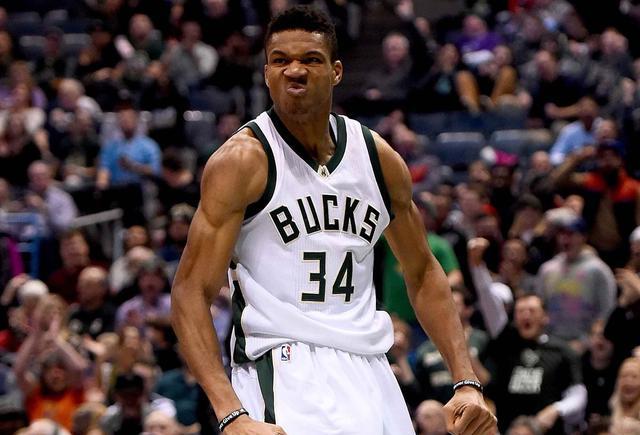 卡卢卢：很高兴看到布雷默回归；我感觉自己更像个领袖了（卡卢卢：欣喜布雷默回归，我觉得自己更具领袖气质）