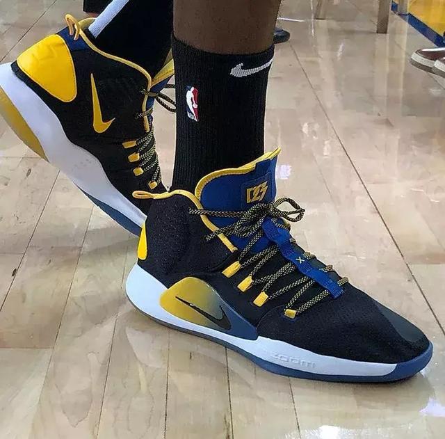 王楚钦说冠军属于整个中国乒乓球队（王楚钦：这项冠军属于整个中国乒乓球队）